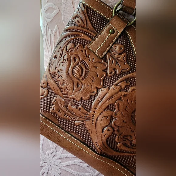 BOC Brown Embossed Shoulder Bag - Picture 2 of 8